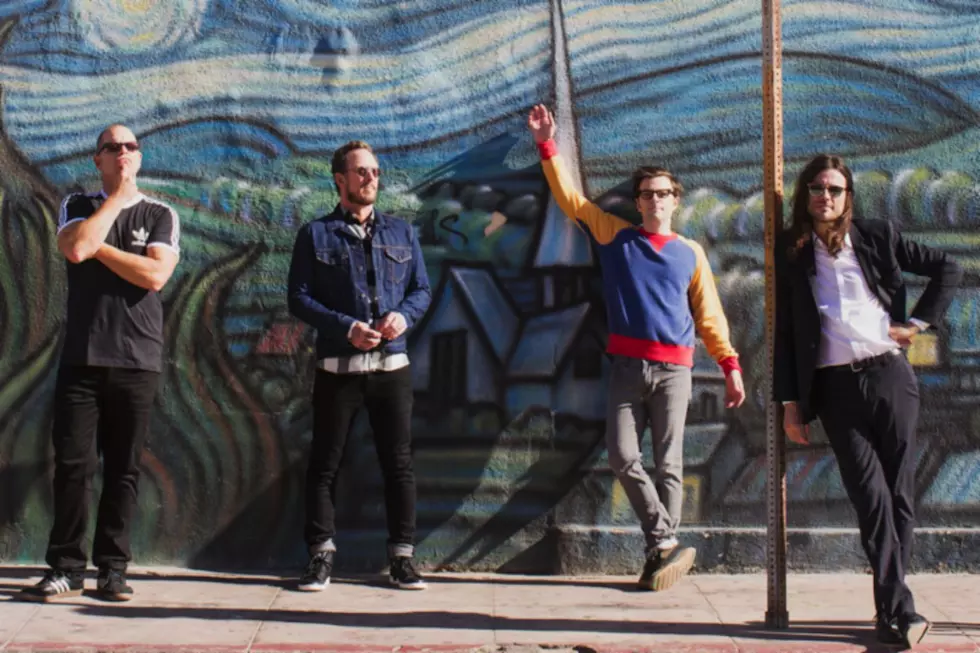 Weezer to Release ‘White Album’ in April, Unveil 2016 Tour Dates + ‘King of the World’ Video