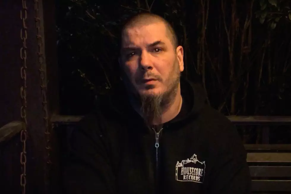 Philip Anselmo Issues Video Apology After Making Offensive Gesture and Exclamation at Dimebash