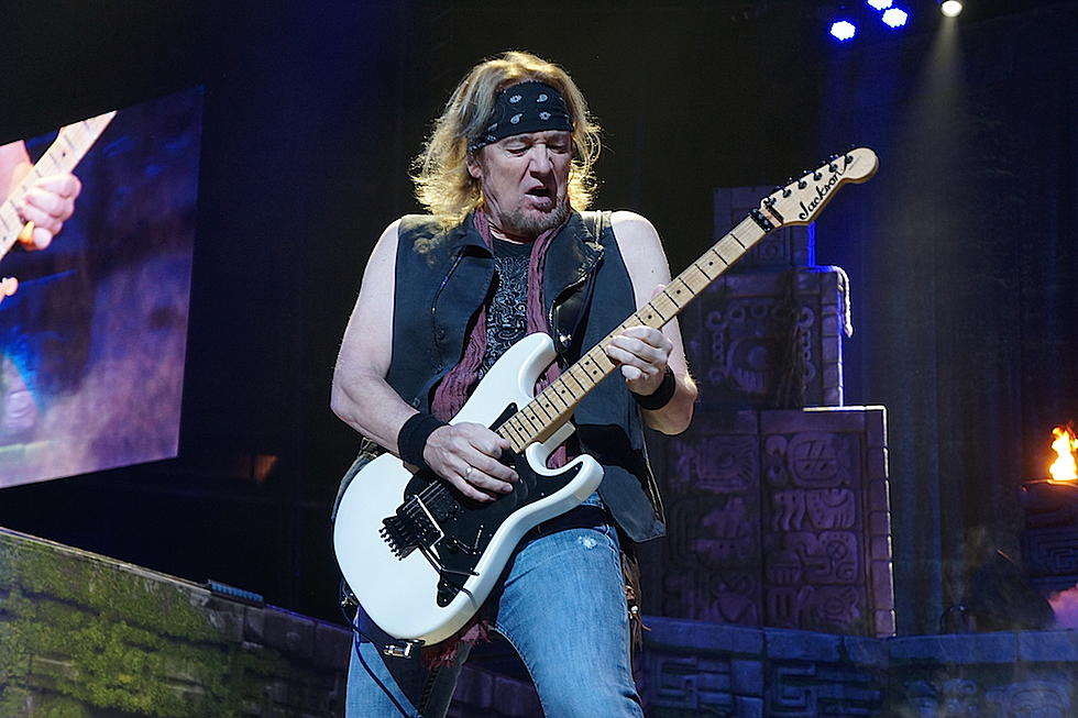 Iron Maiden Guitarist Adrian Smith to Release Autobiography