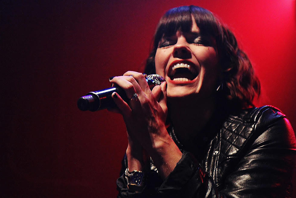 Singer Kristen May Announces Exit From Flyleaf