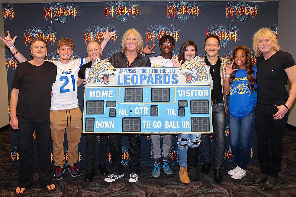 Def Leppard to Meet Arkansas School For the Deaf Leopards