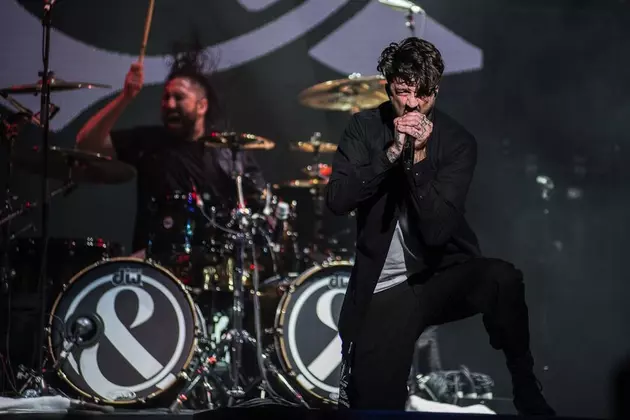 Of Mice &#038; Men&#8217;s Austin Carlile Completes Second Surgery to Fix Spinal Tears
