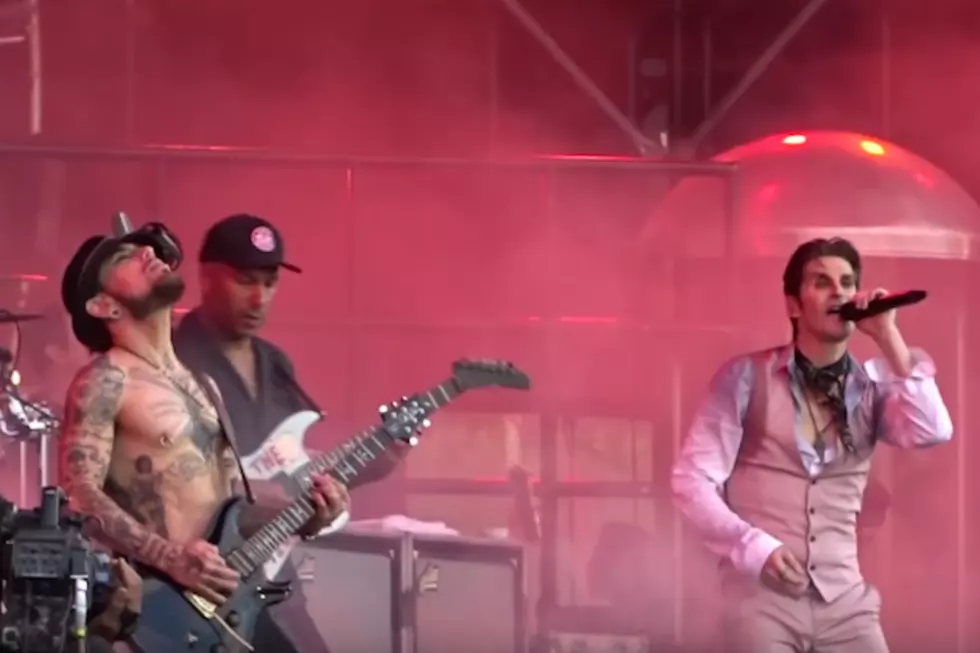 Jane’s Addiction Rock With Tom Morello + Jimmy Chamberlin at Lollapalooza