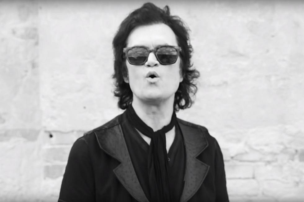 Glenn Hughes Debuts New Video 'Heavy' Featuring Chad Smith
