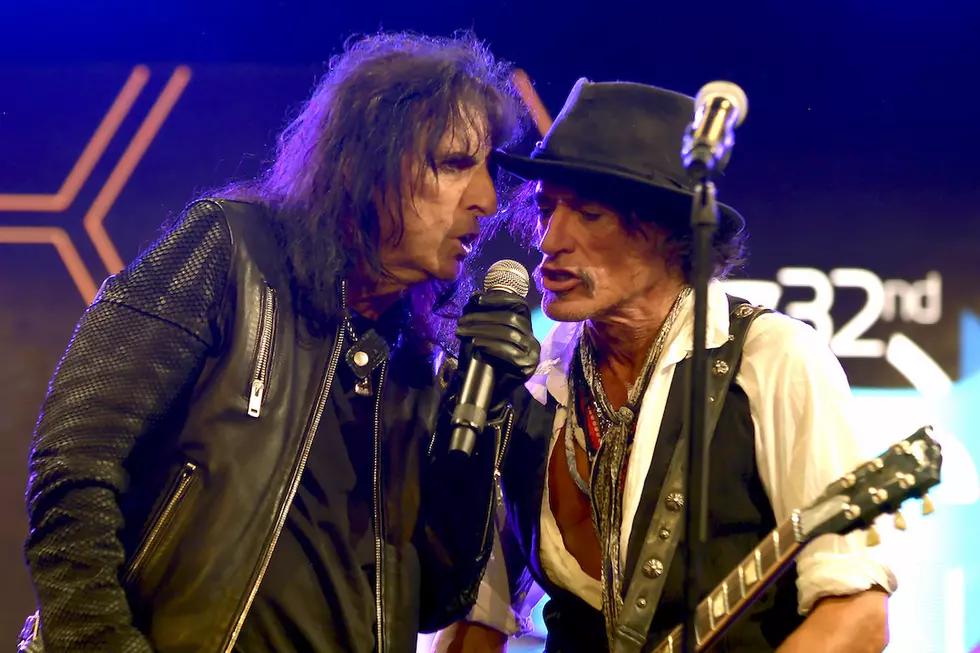 Photo Gallery: NAMM 2017 Artist Appearances &#8211; Hollywood Vampires, Stone Sour + More