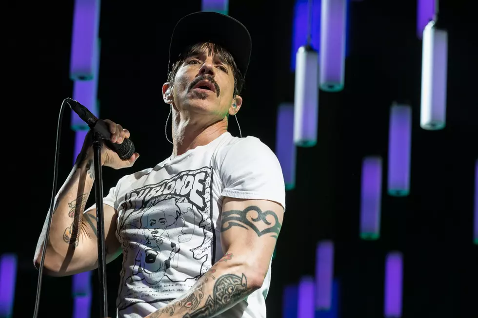 Red Hot Chili Peppers Postpone Three Shows While Anthony Kiedis Fights Bronchitis
