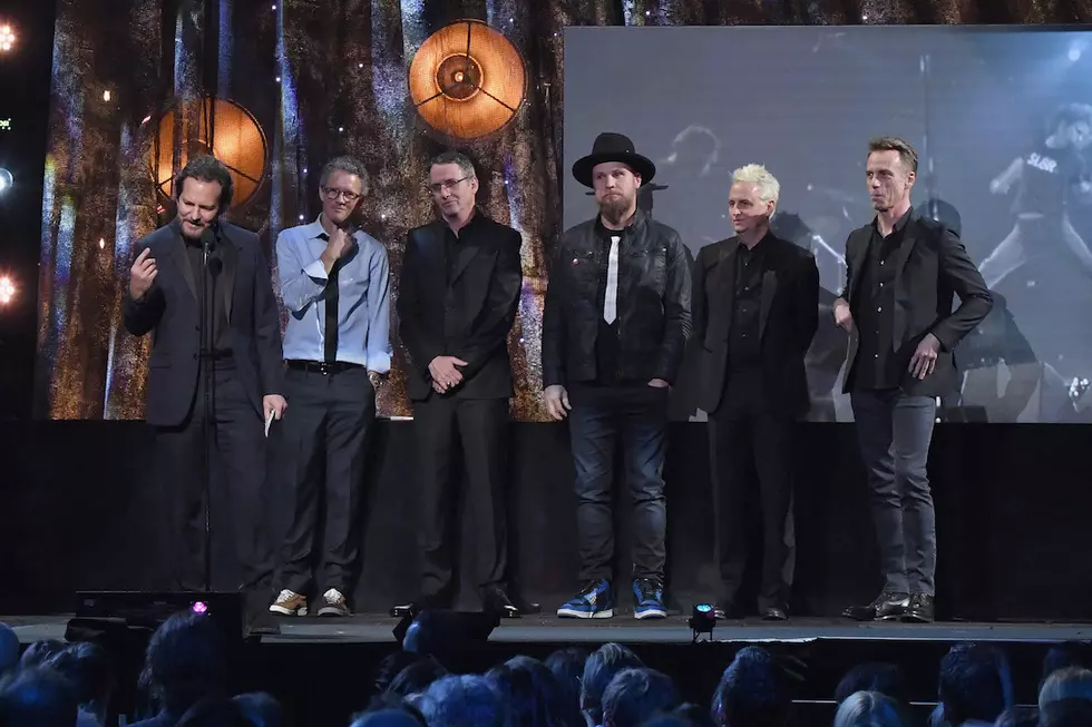 Pearl Jam Get Inducted Into Rock and Roll Hall of Fame, Perform Three Classics During Ceremony