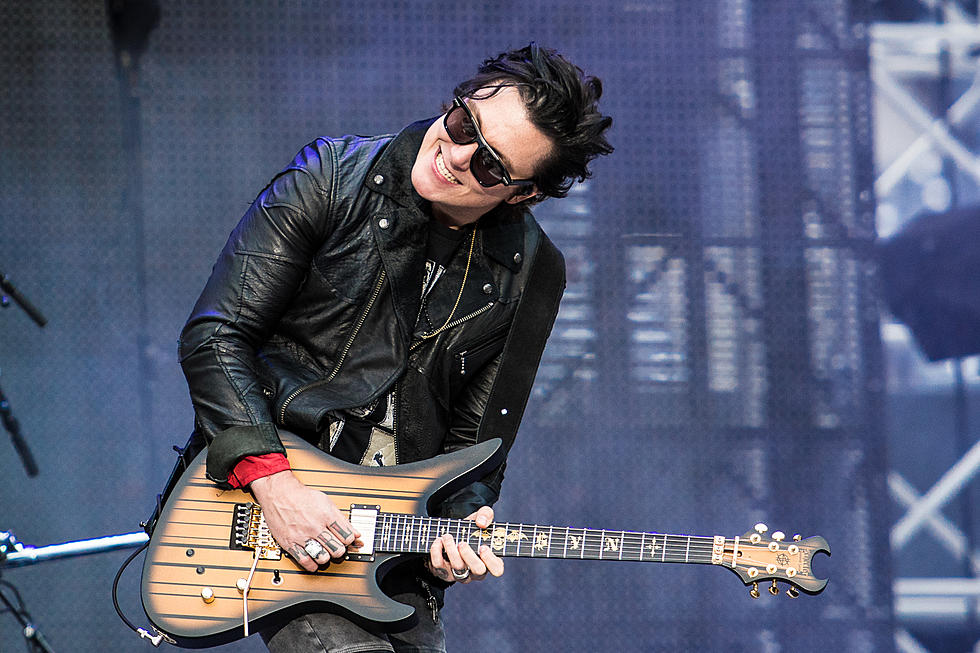 Avenged Sevenfold’s Synyster Gates Is Teaching the Next Generation of Shredders