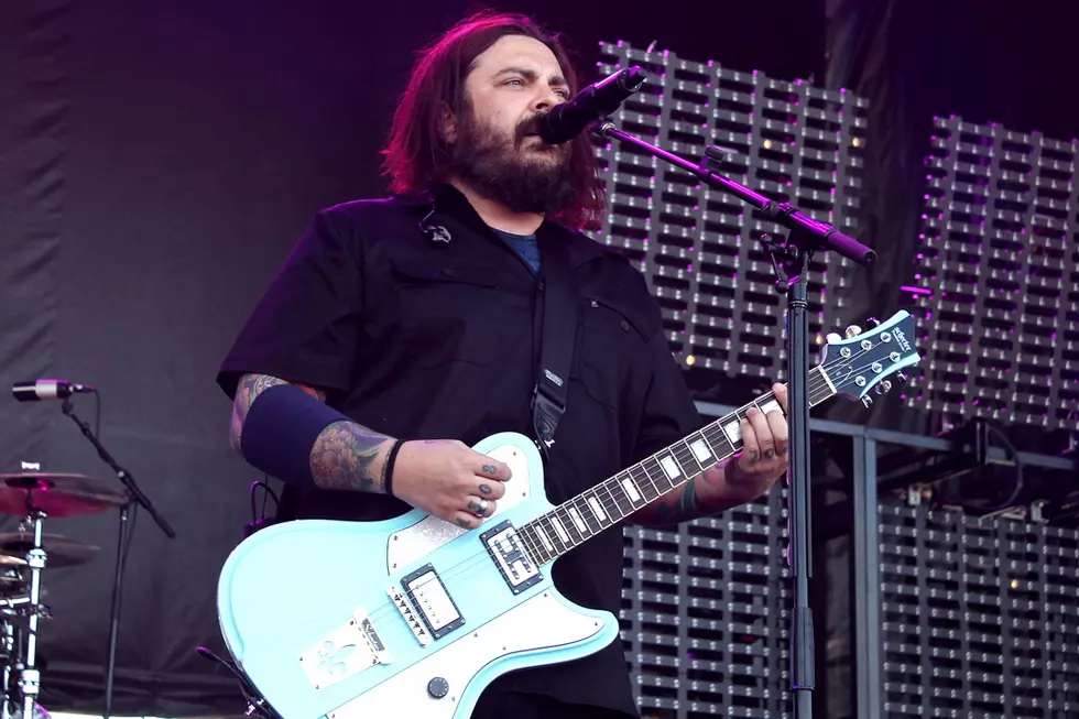 Seether Perform ‘Broken’ With Letters From the Fire’s Alexa Kabazie in Pittsburgh