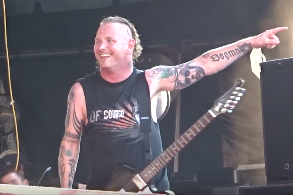 Chicago Open Air Crowd Chants ‘F–k Nickelback’ During Stone Sour Performance