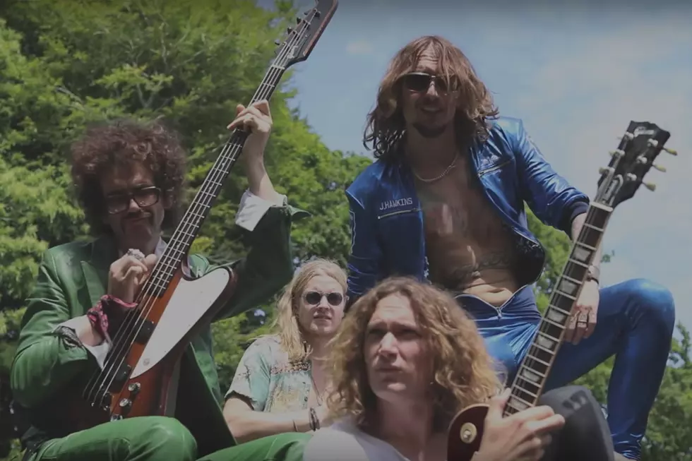 The Darkness Opt for Outdoor Fun With ‘All the Pretty Girls’ Video