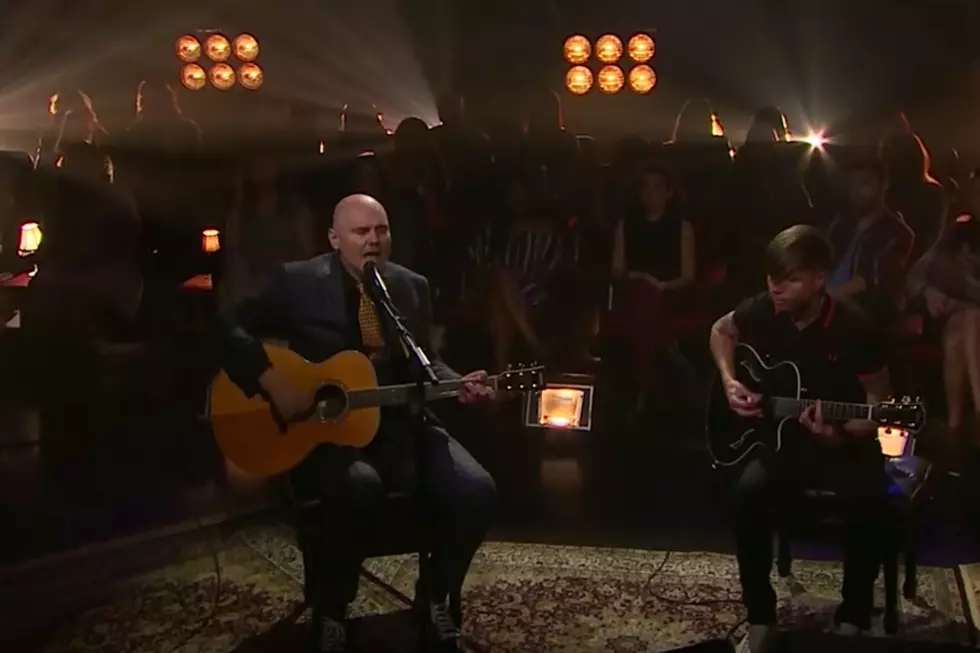 Watch Billy Corgan Perform ‘The Spaniards’ With Assist From Jade Puget on ‘The Late Late Show’