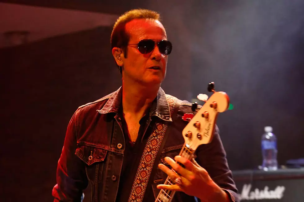 Robert DeLeo Bows Out of Hollywood Vampires Touring, Plus News on Failure, Light the Torch + More