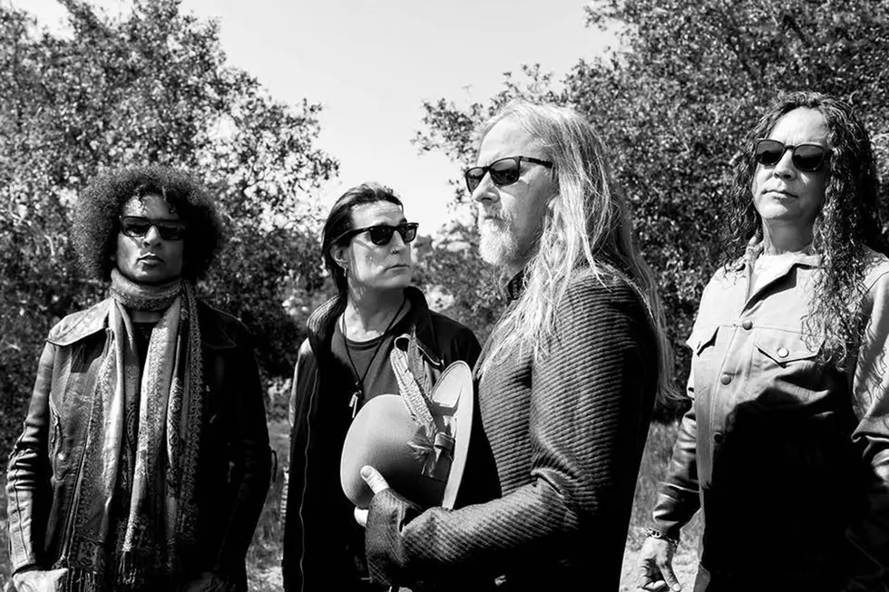 Alice in Chains to Perform Atop Space Needle’s ‘Loupe’ Revolving Glass Floor