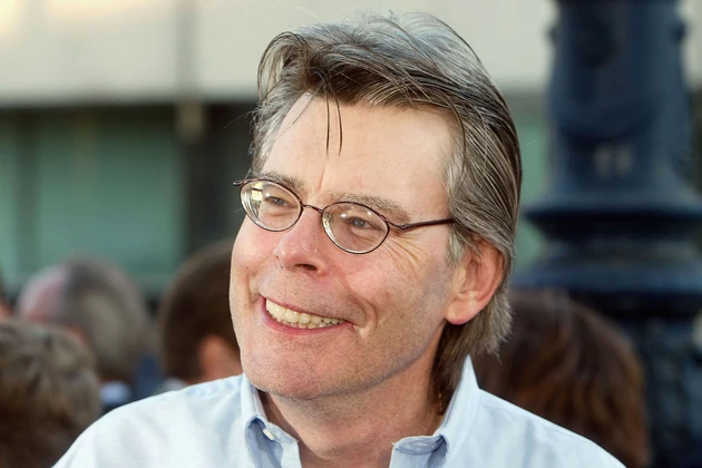 Earn $1,300 For Watching 13 Stephen King Movies by Halloween