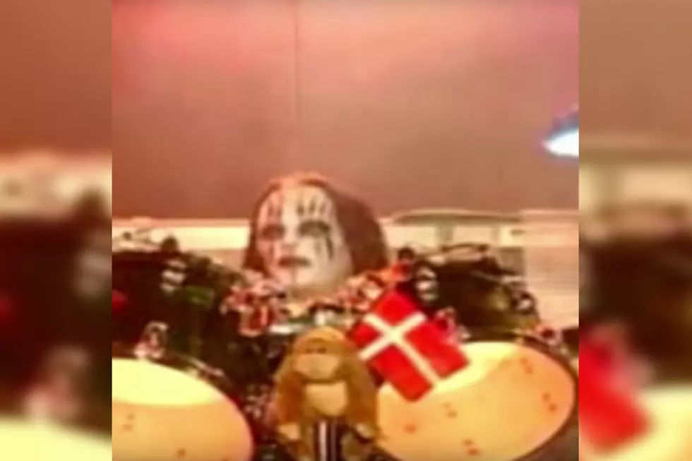 Remember When Metallica Had Joey Jordison + Dave Lombardo Fill in for Lars Ulrich?
