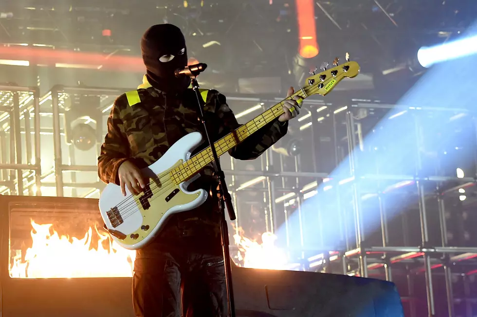 Watch Twenty One Pilots Perform ‘Legend’ Live for the First Time