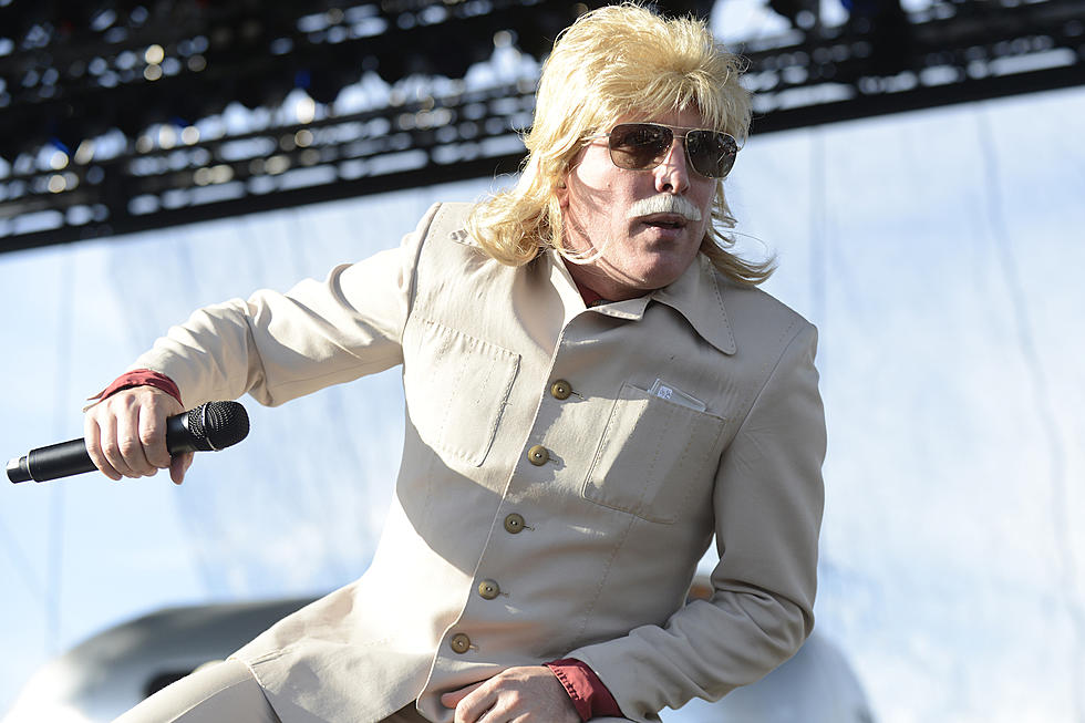 20 of the Most Eccentric Maynard James Keenan Onstage Outfits