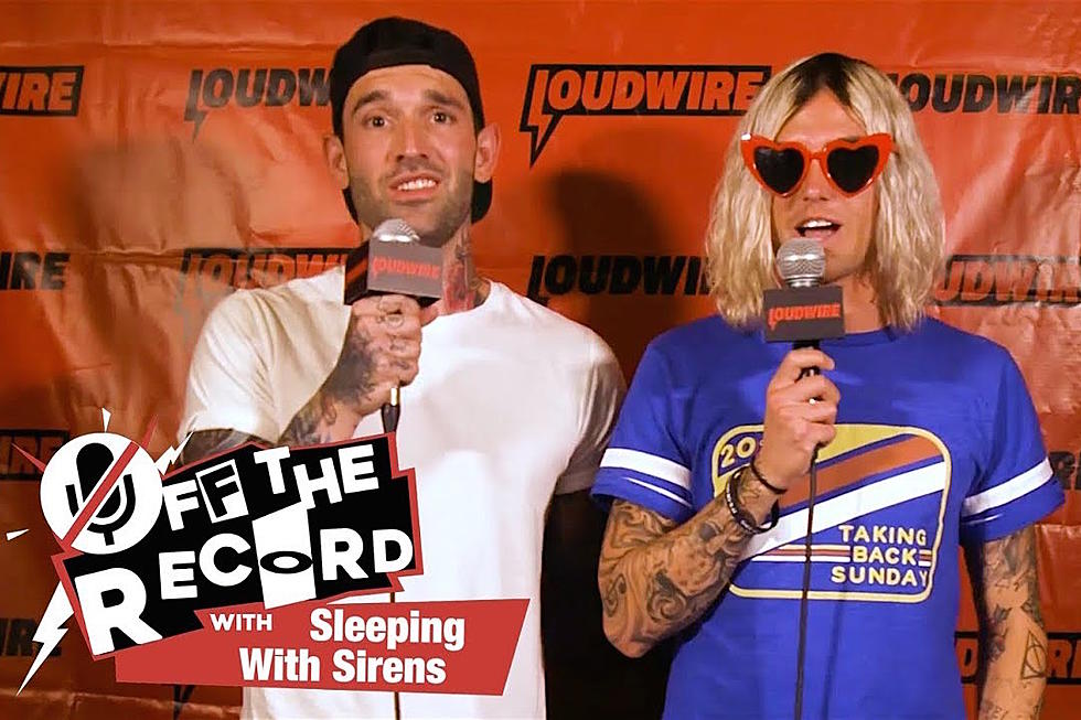Sleeping With Sirens Go Off the Record: The Time They Lost Their Keys in a Claw Machine + More