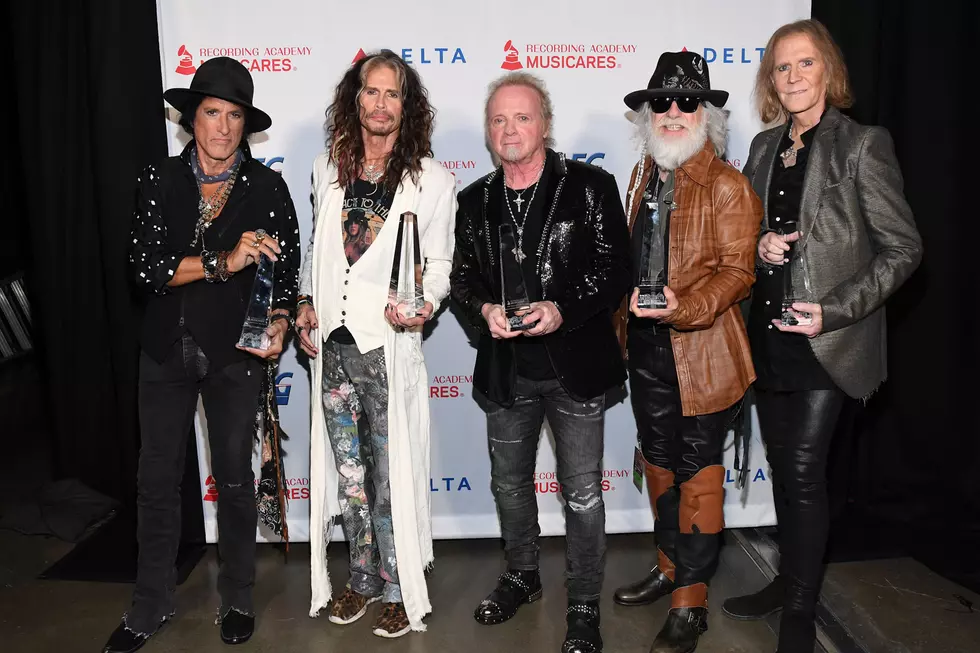 Joey Kramer Joins Aerosmith at MusiCares Gala, Doesn’t Perform