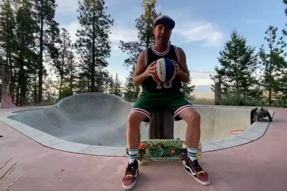 Pearl Jam’s Jeff Ament Performs Basketball ‘Trick Shot’ for ALS Challenge