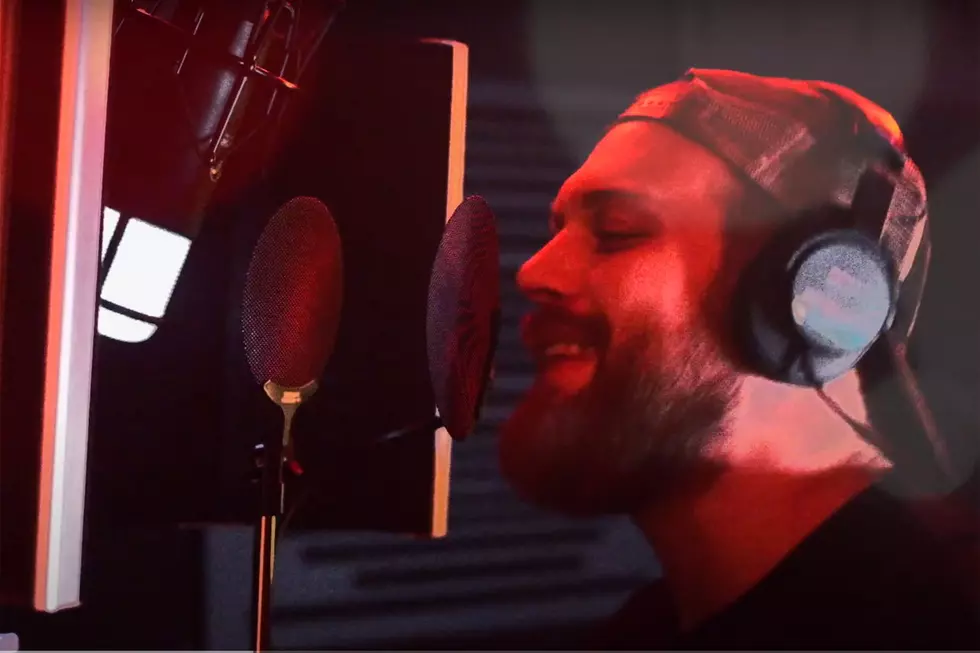 Asking Alexandria Singer’s Vocal Journey Takes Him to Famous Soul Cover