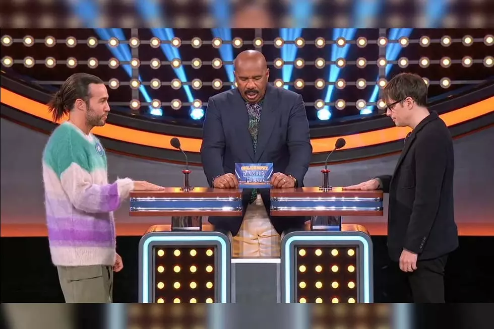 WATCH: Fall Out Boy + Weezer Compete on 'Celebrity Family Feud'
