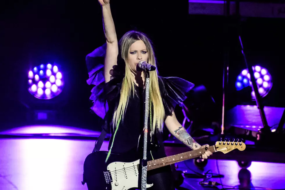 Avril Lavigne's New Album Is Done, May Mark Her Pop-Punk Return