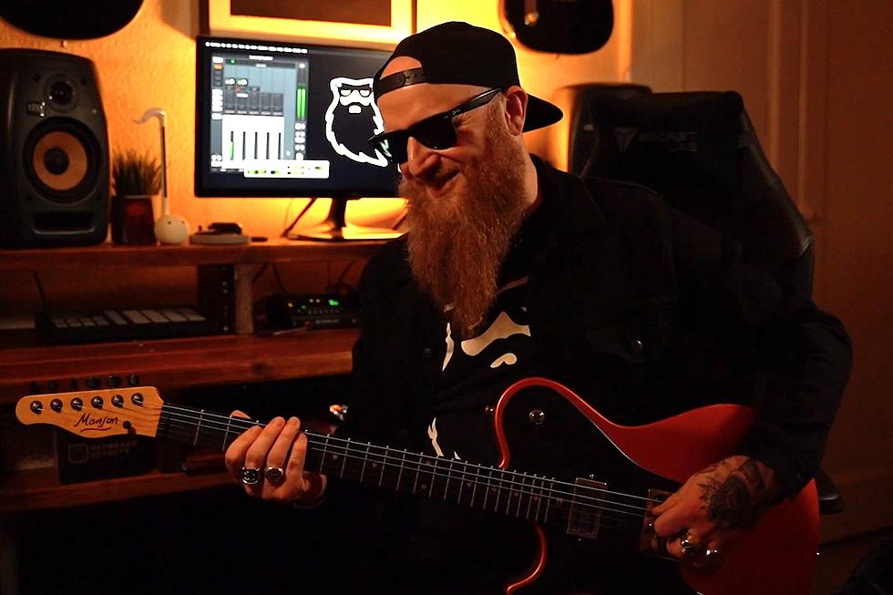 Skindred's Mikey Demus Plays His Favorite Guitar Riffs