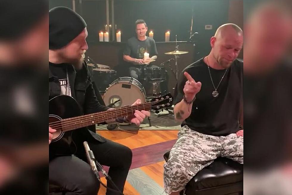 FFDP's Ivan Moody + Andy James Jam Extreme's 'More Than Words'