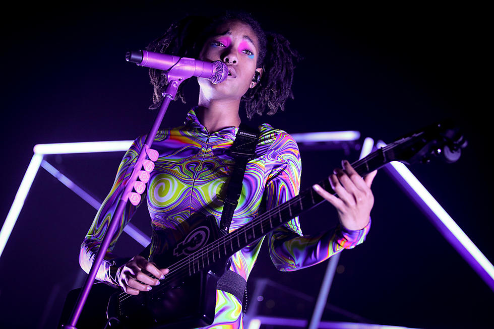 Willow Smith Got Bullied for Liking Rock Because She's Black