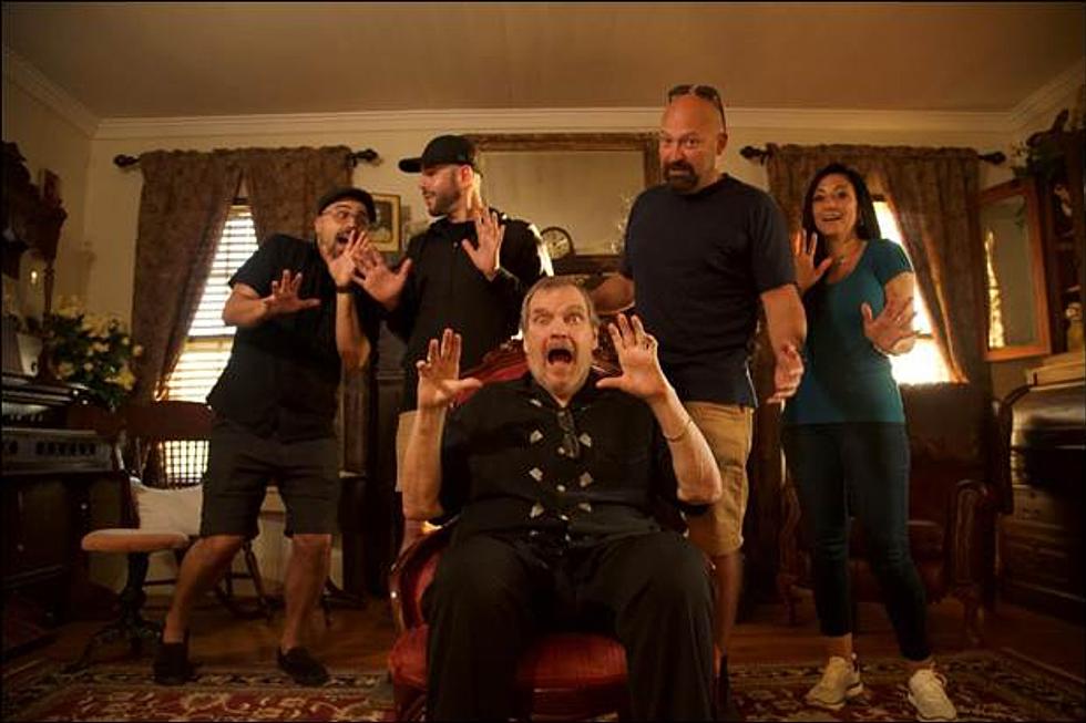 Watch One of Meat Loaf’s Final Appearances on Upcoming ‘Ghost Hunters’ Episode