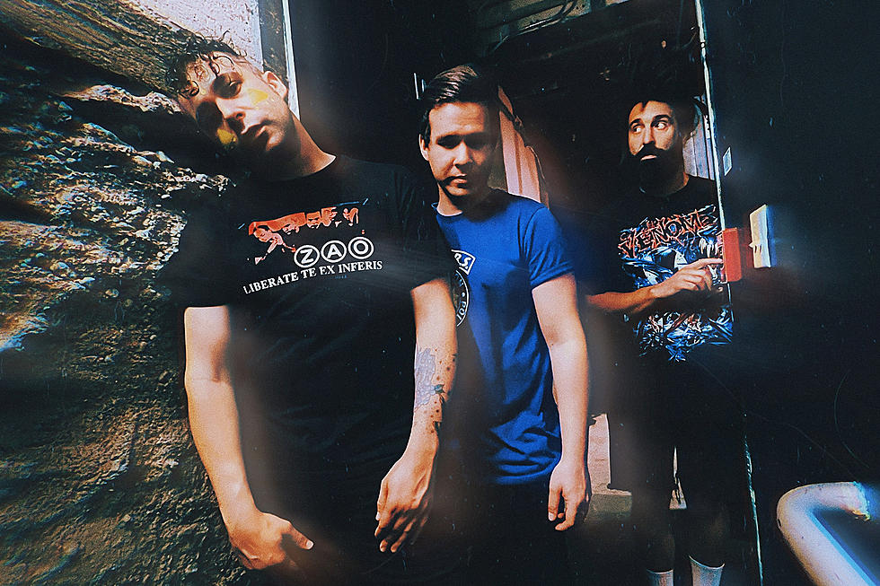 Islander's 'Skin Crawl' With Korn, Zao + Living Sacrifice Members