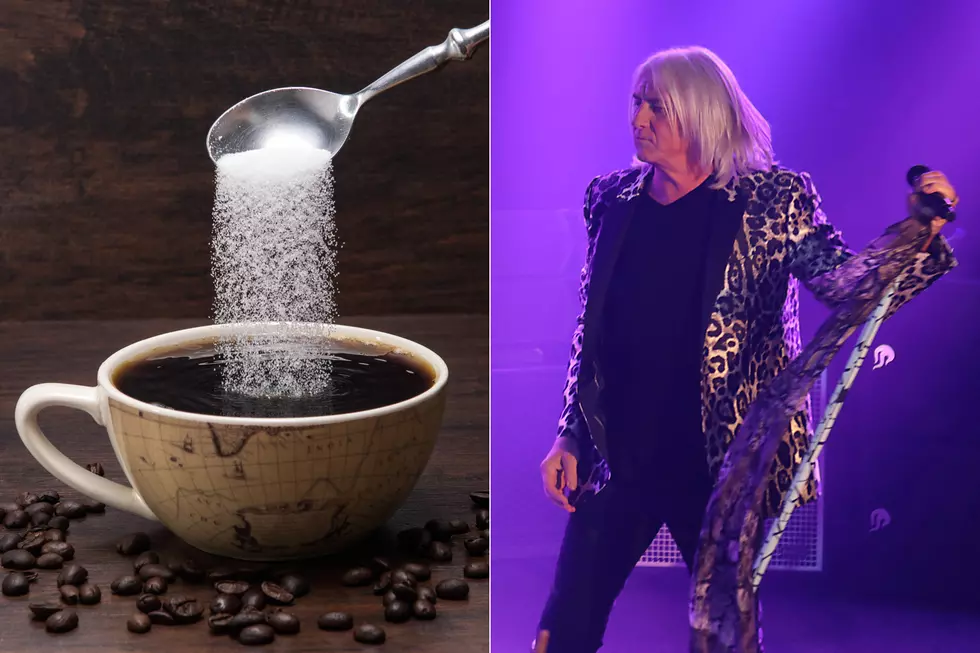 Coffee Shop Asks Def Leppard to Perform, Gets Reply Back