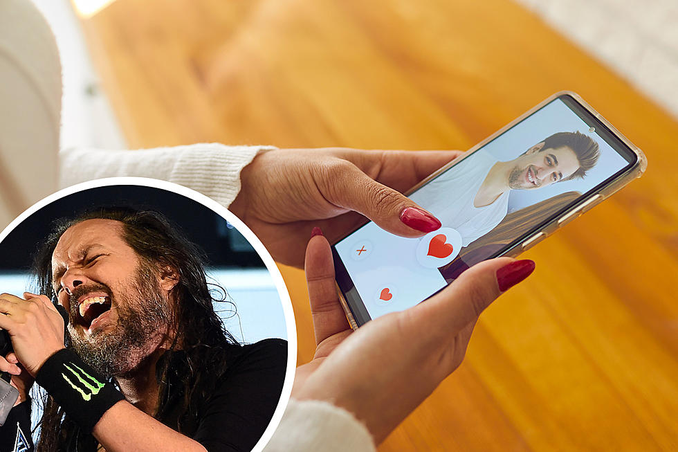 Some Dude Had Audio Scatting Korn on His Online Dating Profile + We Hope He Found Love
