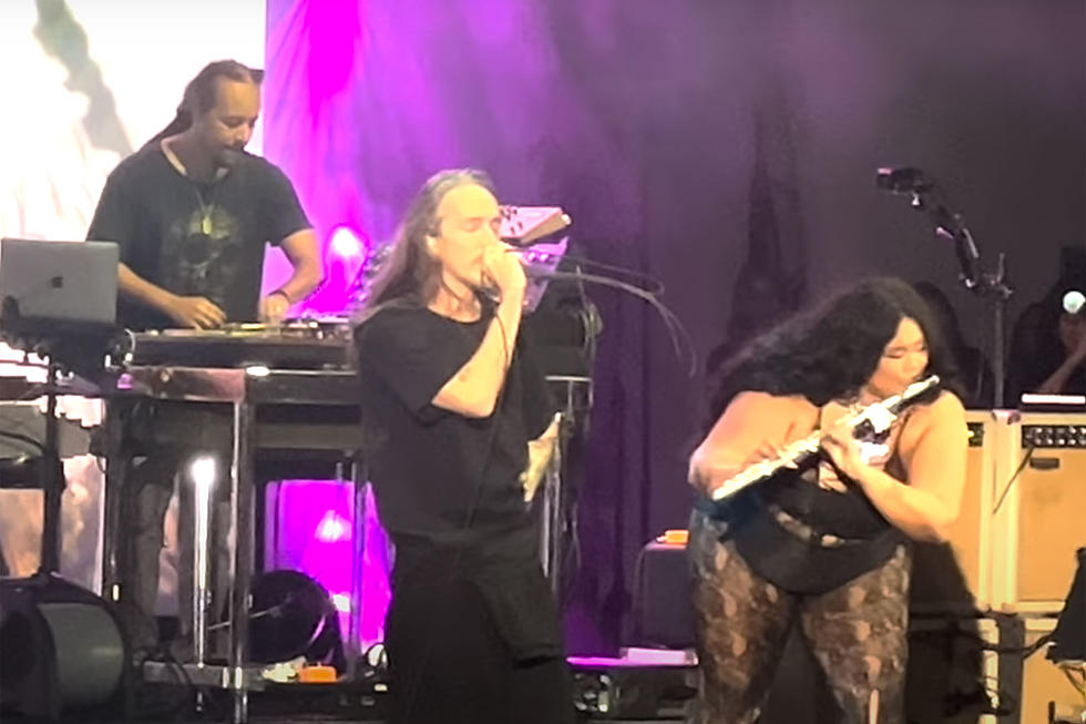 Incubus Flute-Playing Superfan Lizzo Joins Band at Hollywood Bowl