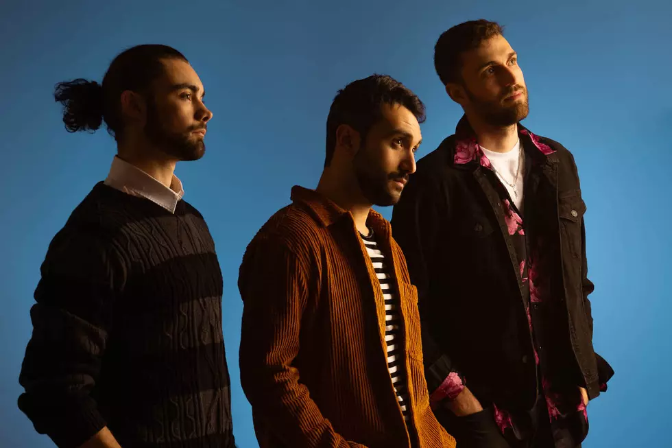 Autumn Kings’ Jake Diab Discusses Band’s Origin + Future – ‘2024 Is Lots of New Music’