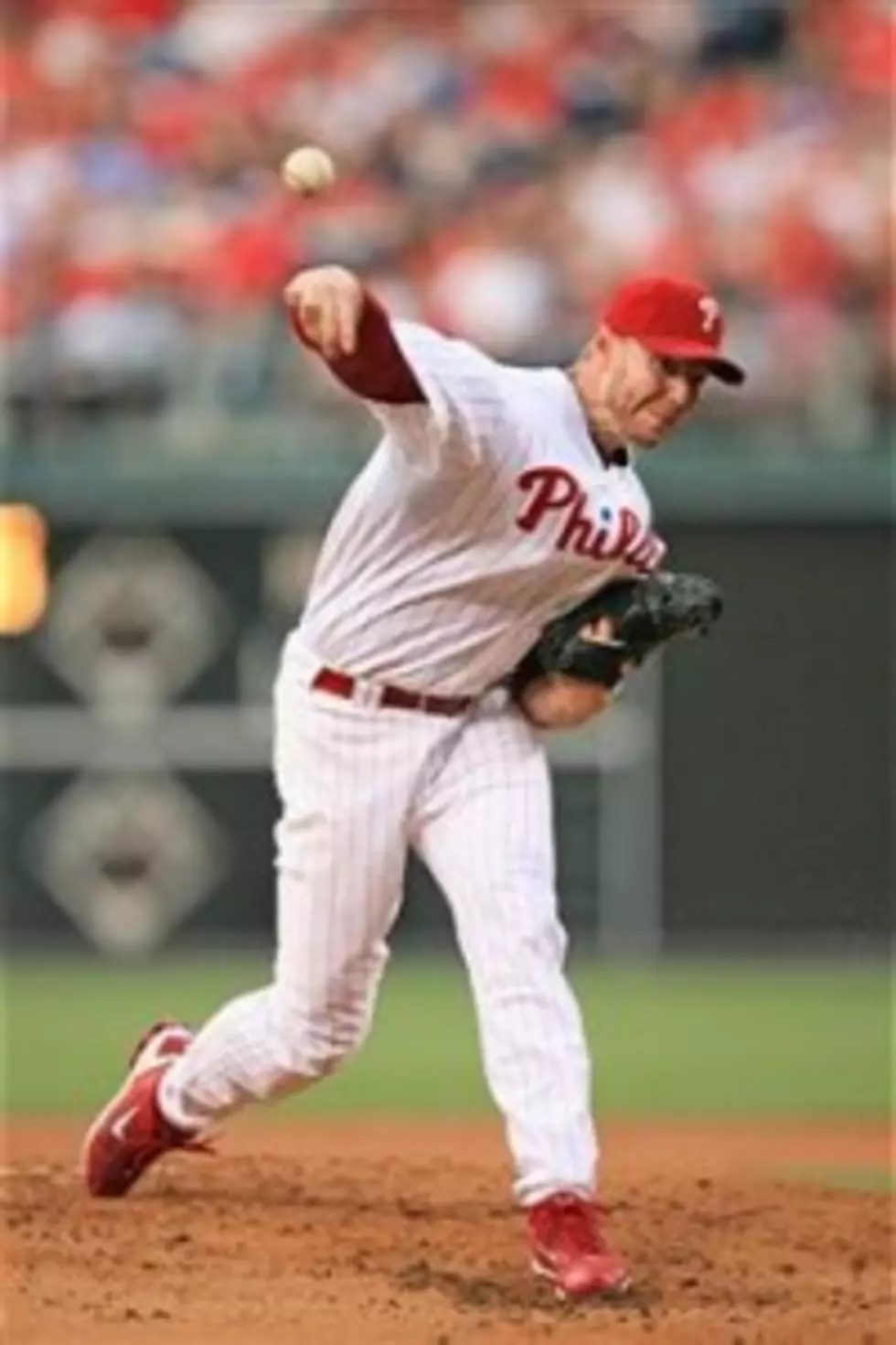 Halladay Wins His Ninth, Phillies Beat Cubs