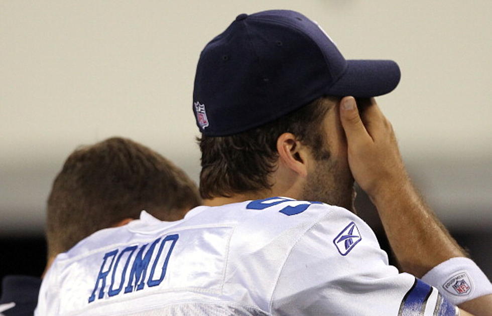 Cowboys Defend Tony Romo