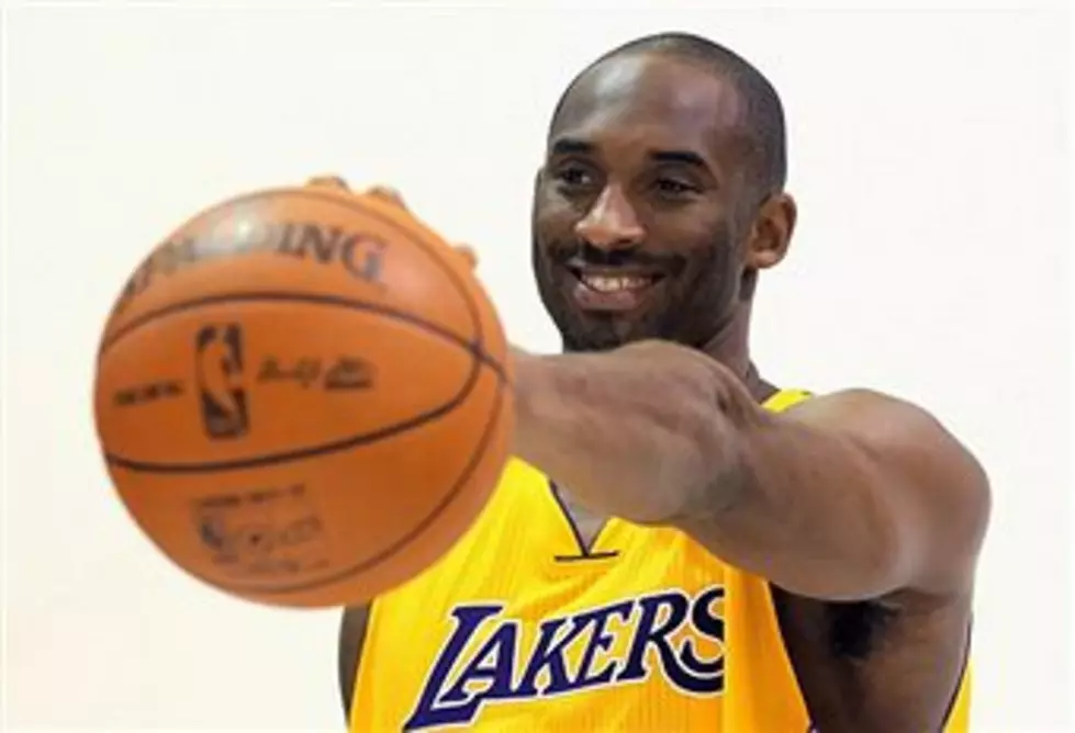 Kobe Accuses NBA Owners of Fouling Up Chris Paul Trade to Lakers