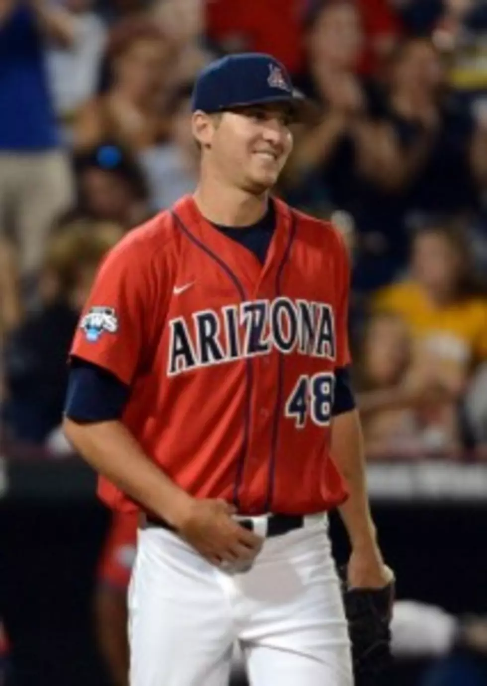 Wade Shines In Arizona CWS Victory Over Gamecocks
