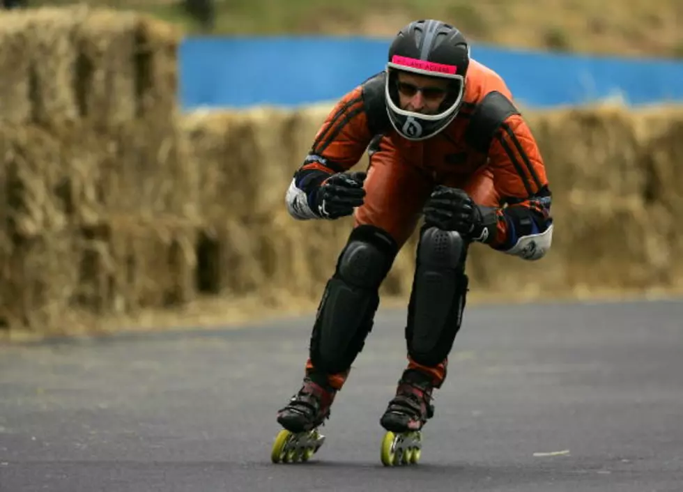 Serious Rollerblading – VIDEO