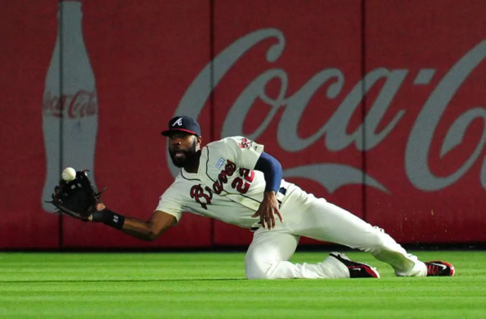 Jason Heyward Named MLB Top Defensive Player/Reds Win Team Award – VIDEO