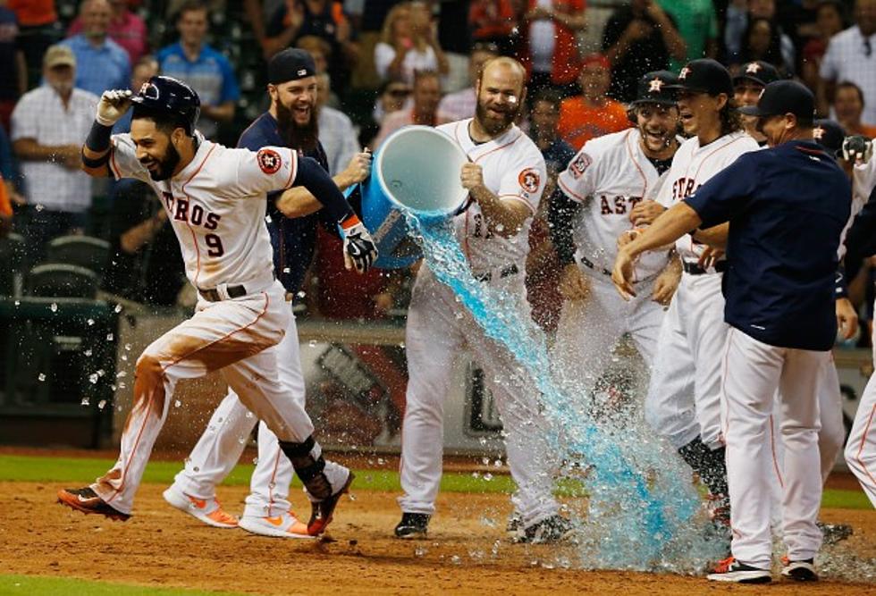 Marwin Gonzalez Gives Astros Big Extra Inning Win With Walk-Off Homer &#8211; VIDEO