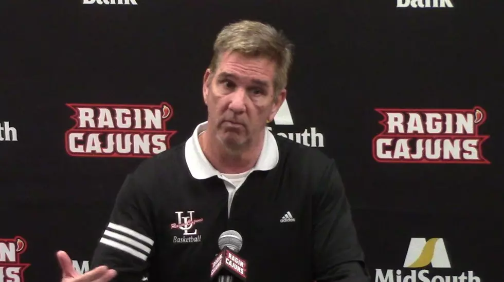Coach Brodhead Talks Pink Game, Road To SBC Tournament & More [Video]