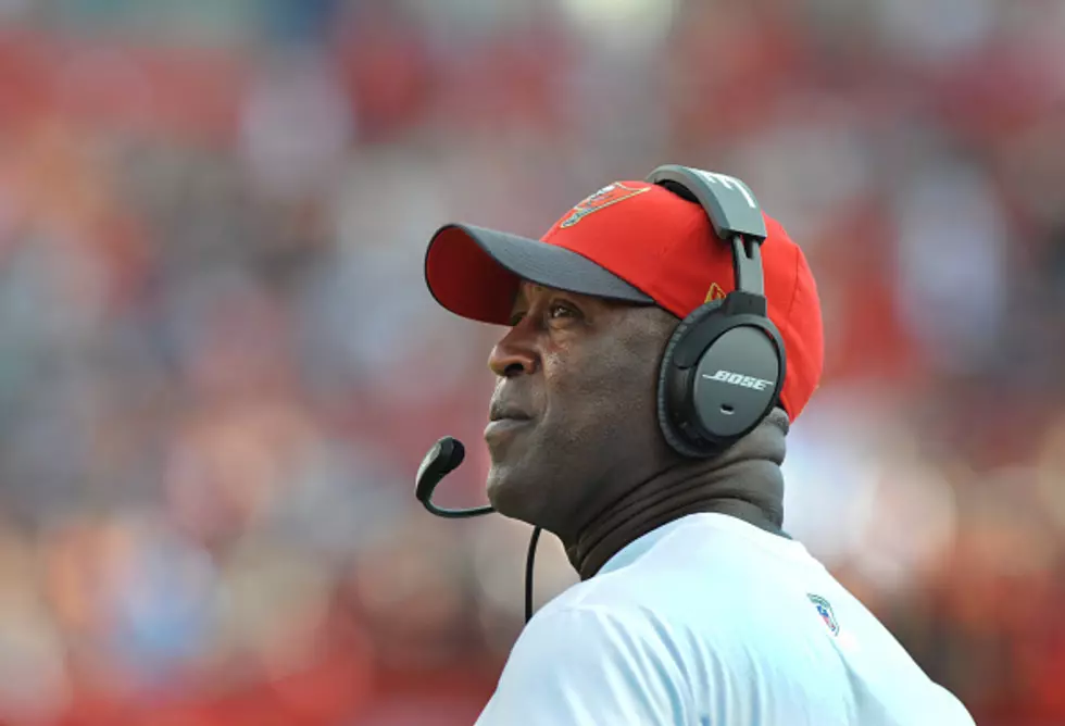 Tampa Bay Fires Lovie Smith, Bucs Players Disapprove