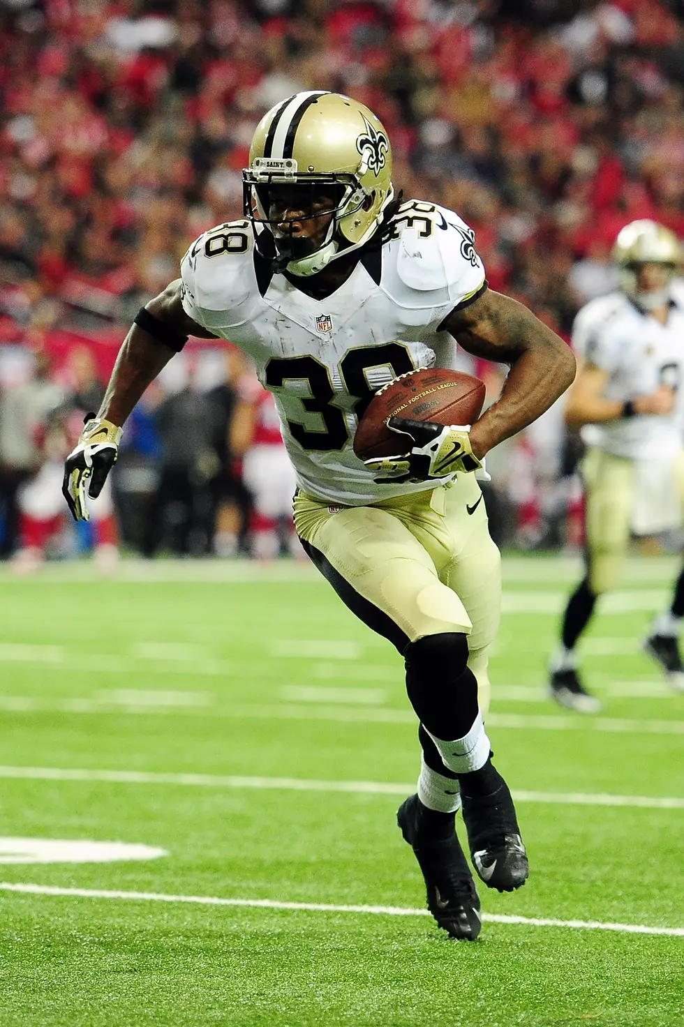 Former Saints RB Travaris Cadet Signs With Panthers