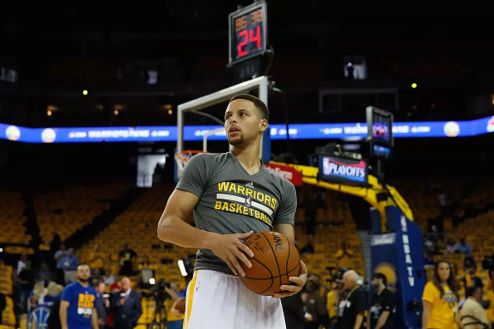 Curry Could Miss Two Weeks With Sprained Right Knee