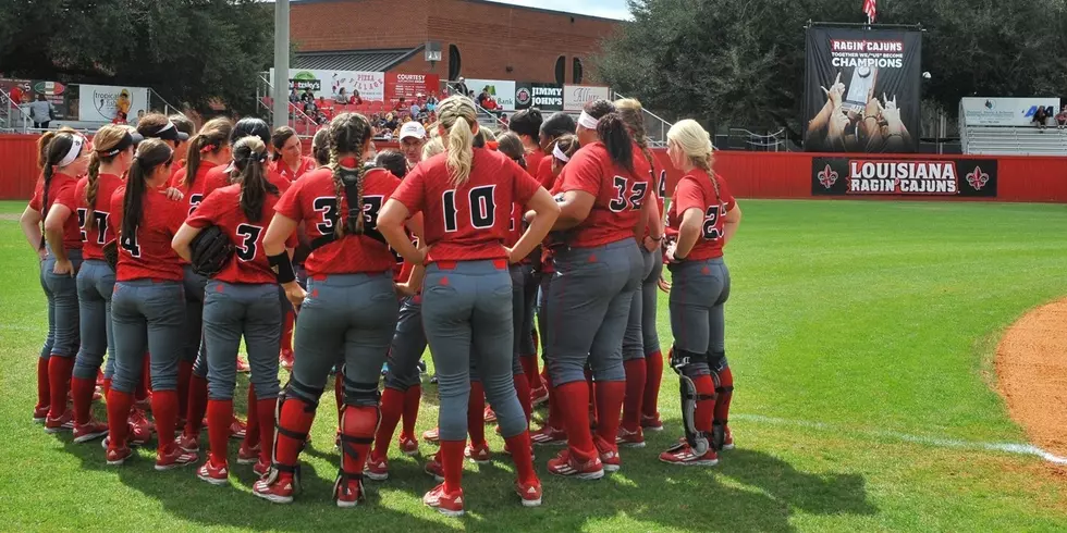 UL Softball Remains #5 In Top 25 Poll 