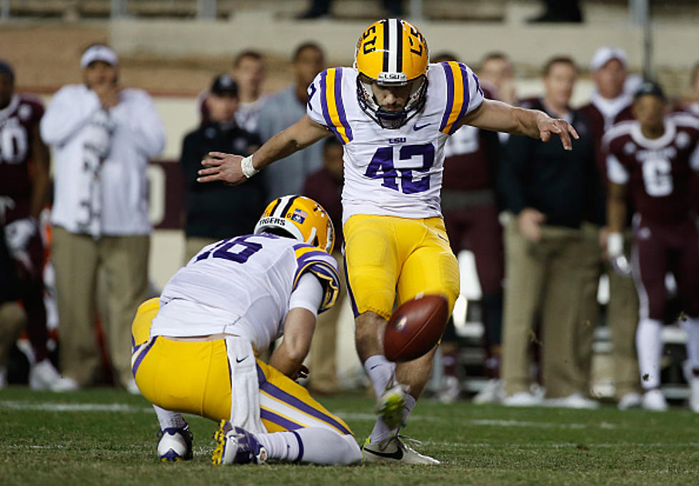LSU K Colby Delahoussaye Involved In Car Crash, 2 Other Kickers Die In Accident